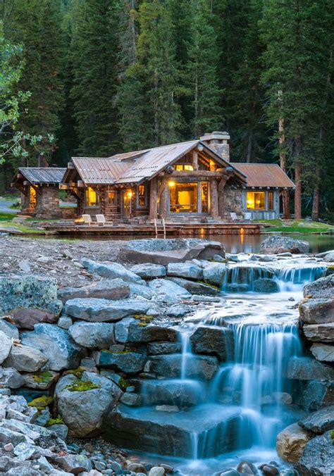 Dream House Mountain and Secluded Environment for sale in .